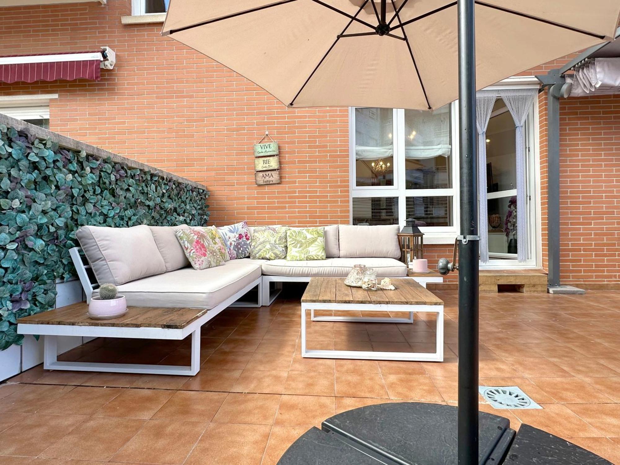 카스트로우르디알레스 Apartamento Con Gran Terraza En El Centro 아파트 외부 사진