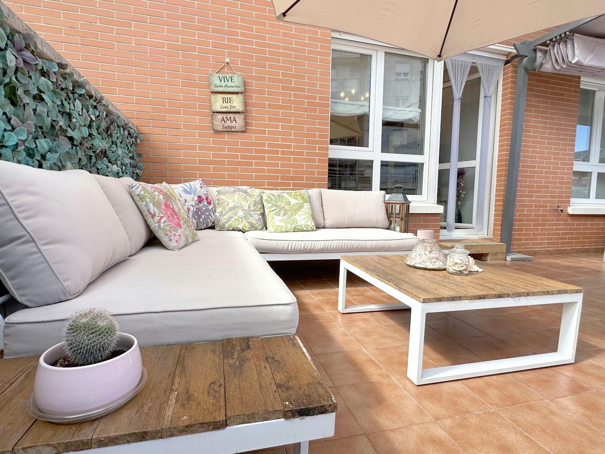 카스트로우르디알레스 Apartamento Con Gran Terraza En El Centro 아파트 외부 사진