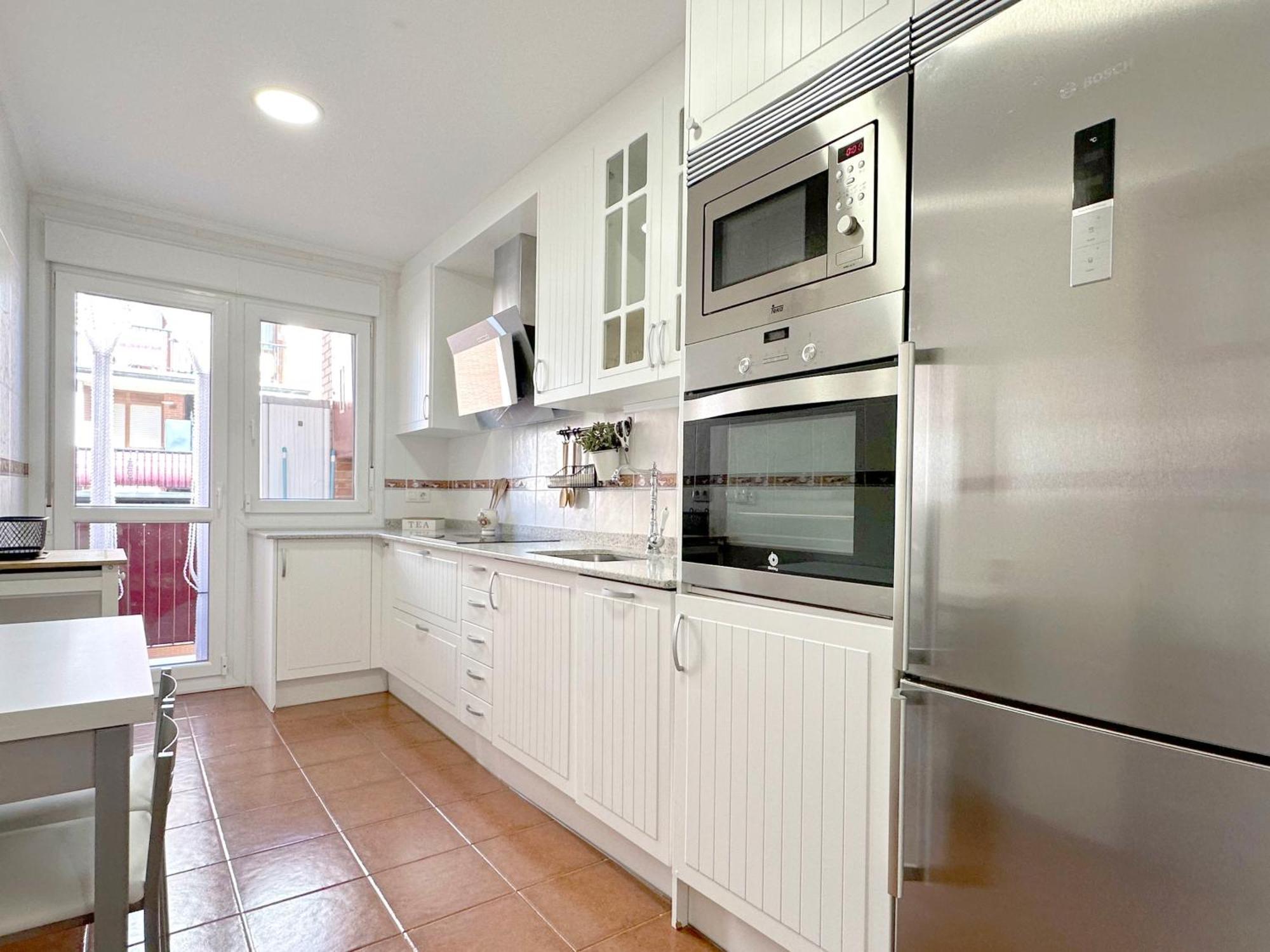 카스트로우르디알레스 Apartamento Con Gran Terraza En El Centro 아파트 외부 사진